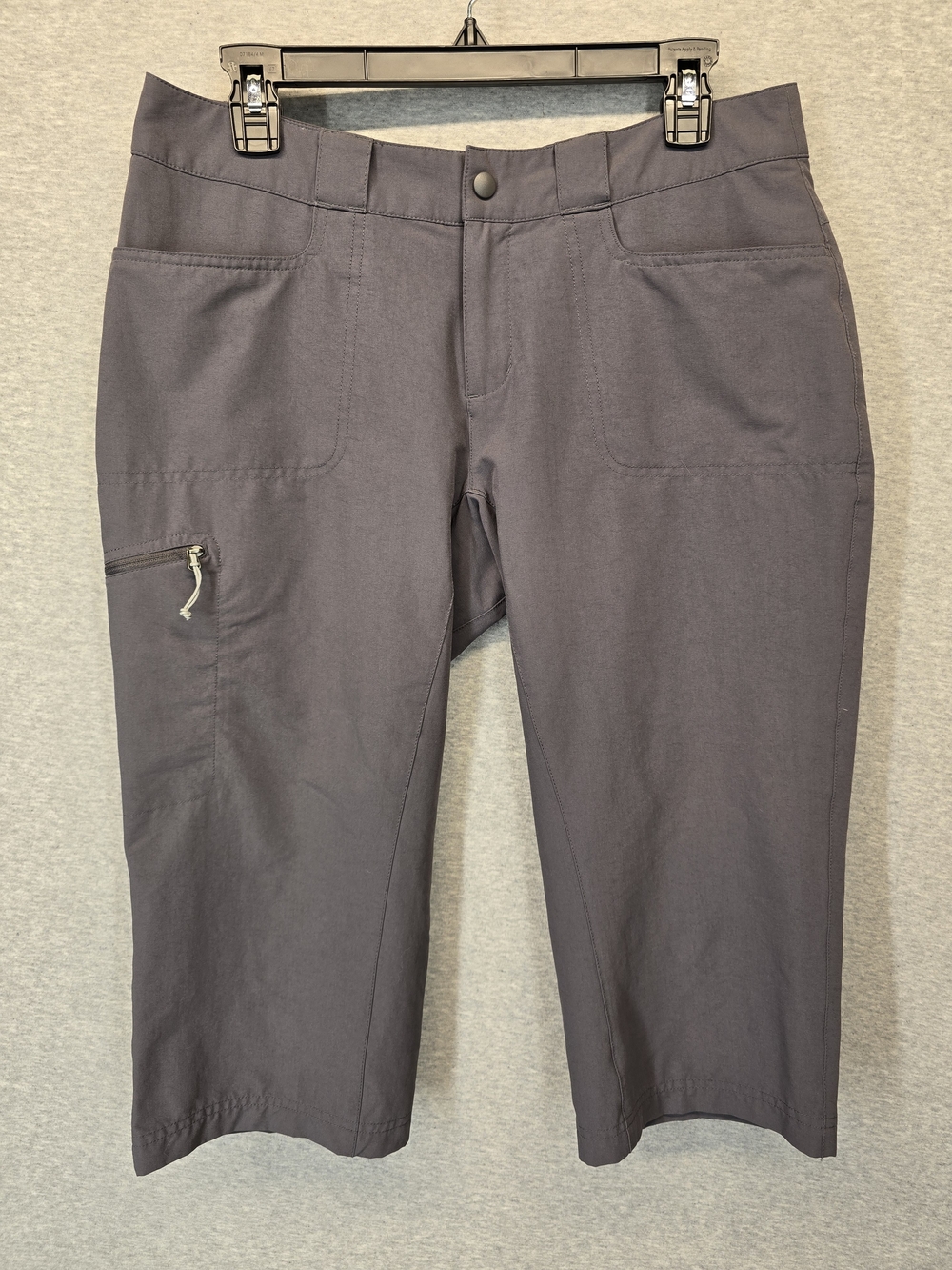 EMS Eastern Mountain Sports Grey Hiking Capri Pants 8 Stretch Outdoor Gorpcore